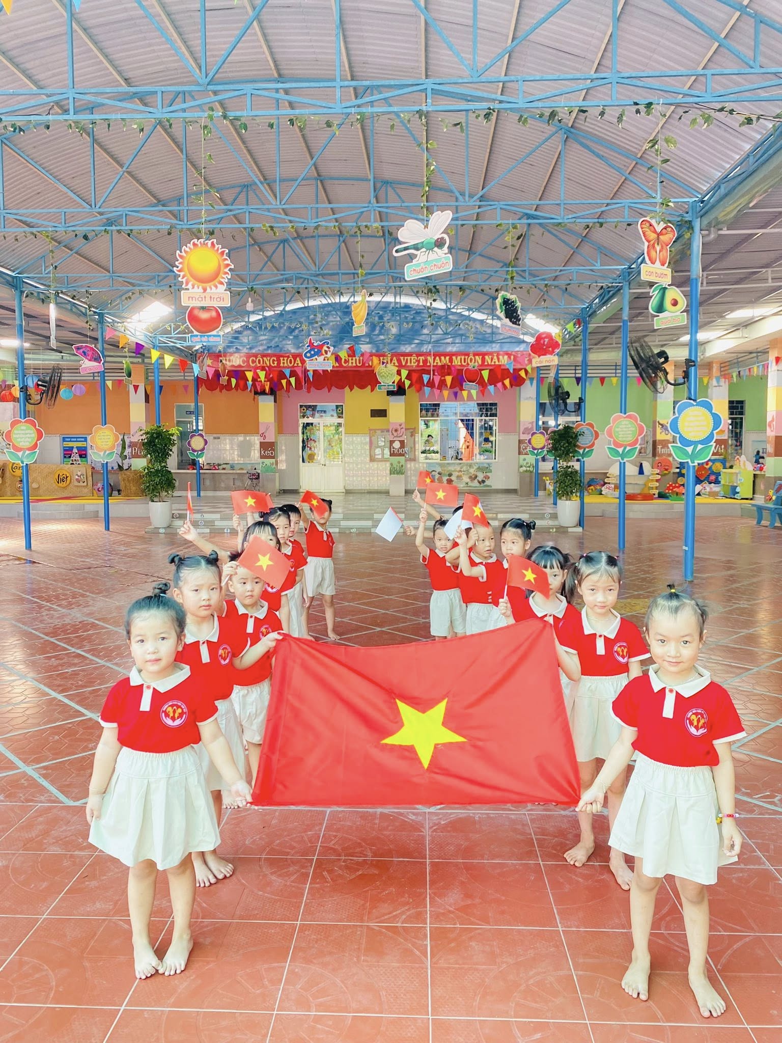 anh tin bai